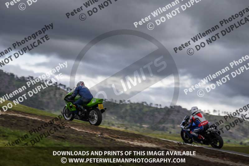 cadwell no limits trackday;cadwell park;cadwell park photographs;cadwell trackday photographs;enduro digital images;event digital images;eventdigitalimages;navarra;no limits trackdays;peter wileman photography;racing digital images;trackday digital images;trackday photos